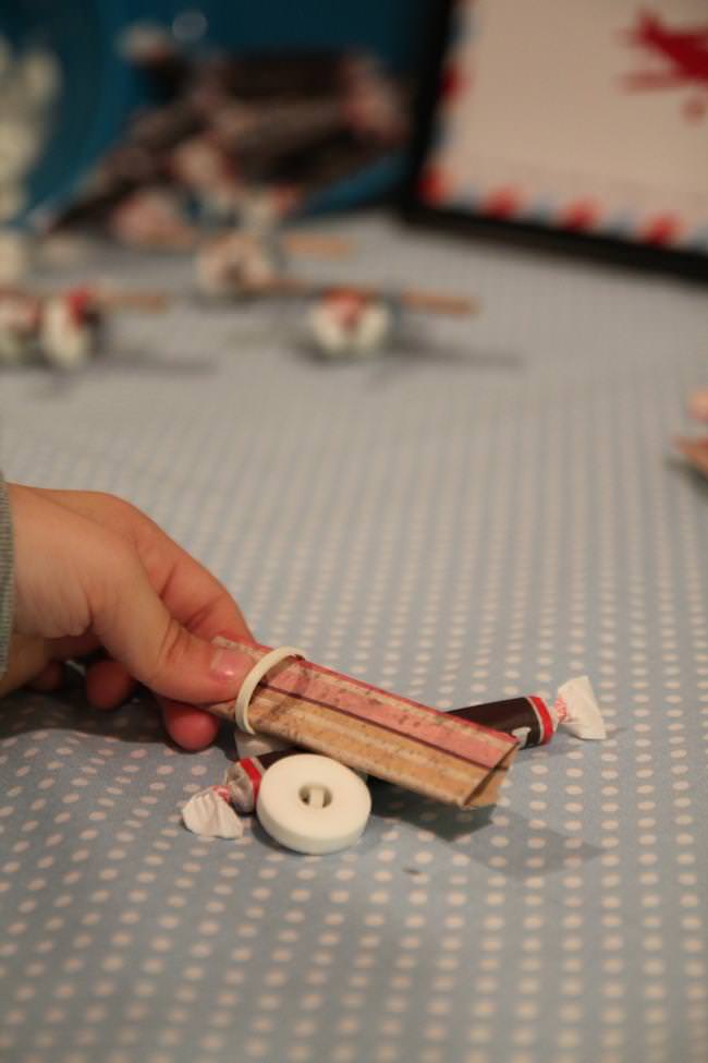 How to Make a Candy Airplane Craft Tip Junkie